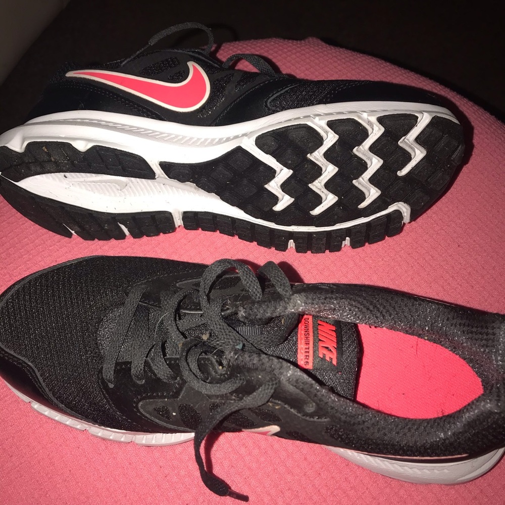 Nike women’s shoes